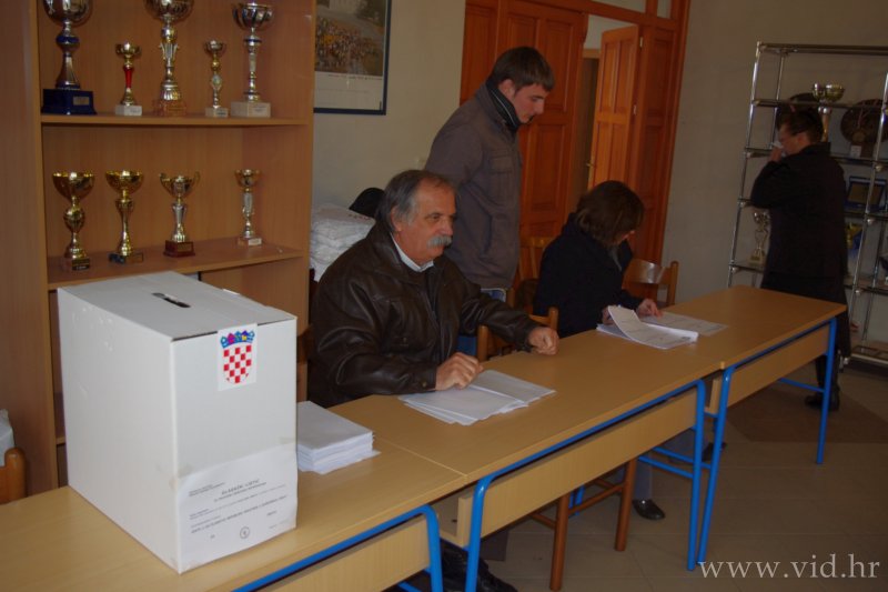 referendum (2)